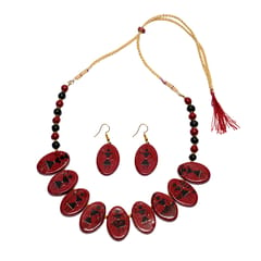 Red & black Wolvy printed Choker Set