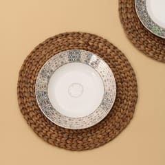 Round Table Mat made of Water hyacinth