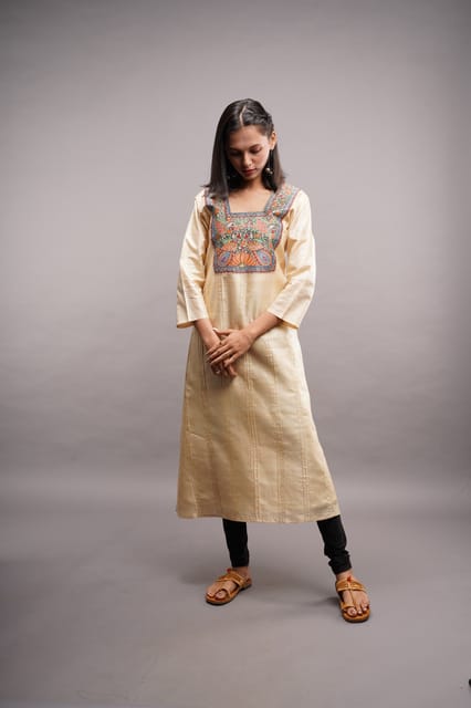 Madhubani Hand-painted Kosa (Tussar) Silk 3/4 sleeve v- neck long kurta